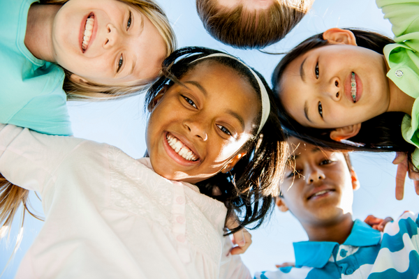 children happy circle