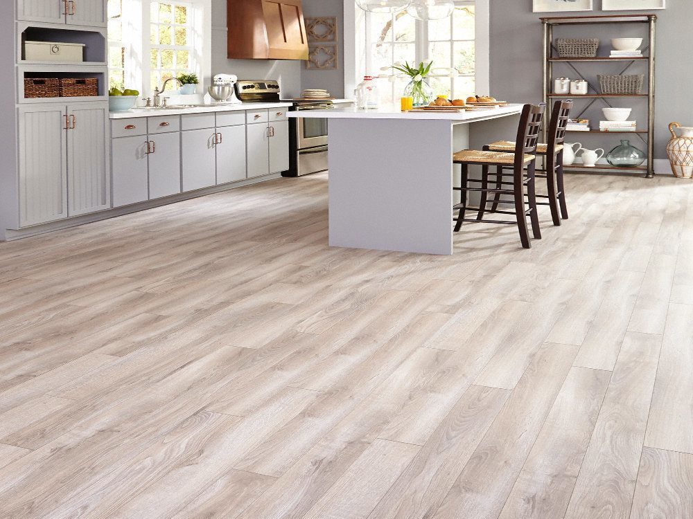 The durability of laminate flooring against foot traffic | Canada Floors