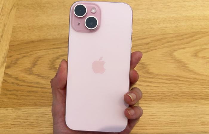 【実機レポ】iphone15のピンク。カラーと合うスマホケースも紹介！