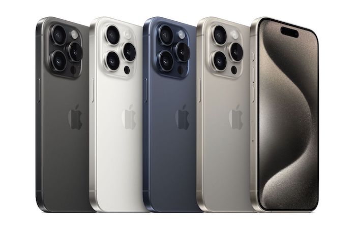 iPhone 15 Pro Max（アイフォン15プロマックス）のカラーは全4色。ブラックチタニウム、ホワイトチタニウム、ブルーチタニウム、ナチュラルチタニウム