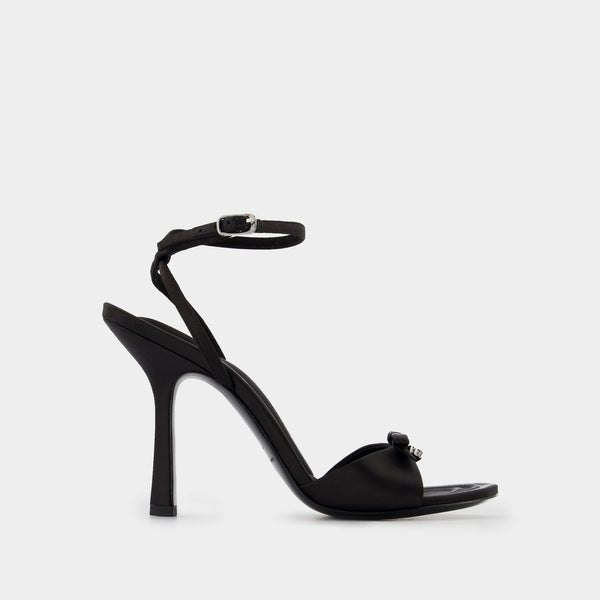 Alexander Wang // Black Leather Ruby Platform Sandal – VSP Consignment