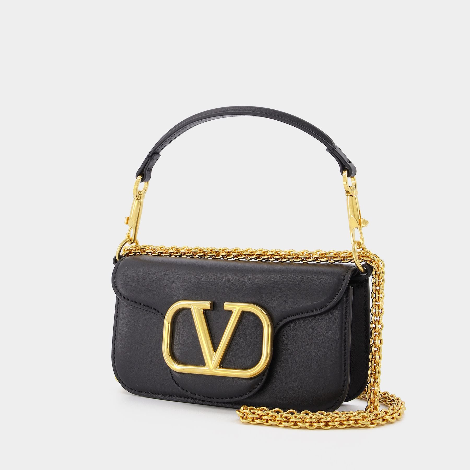 how much does a valentino purse cost