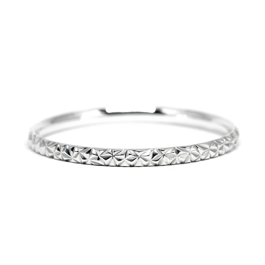 edgy bangle designer jewelry montreal custom made by bena for the best jeweler in canada boutique ruby mardi on white background
