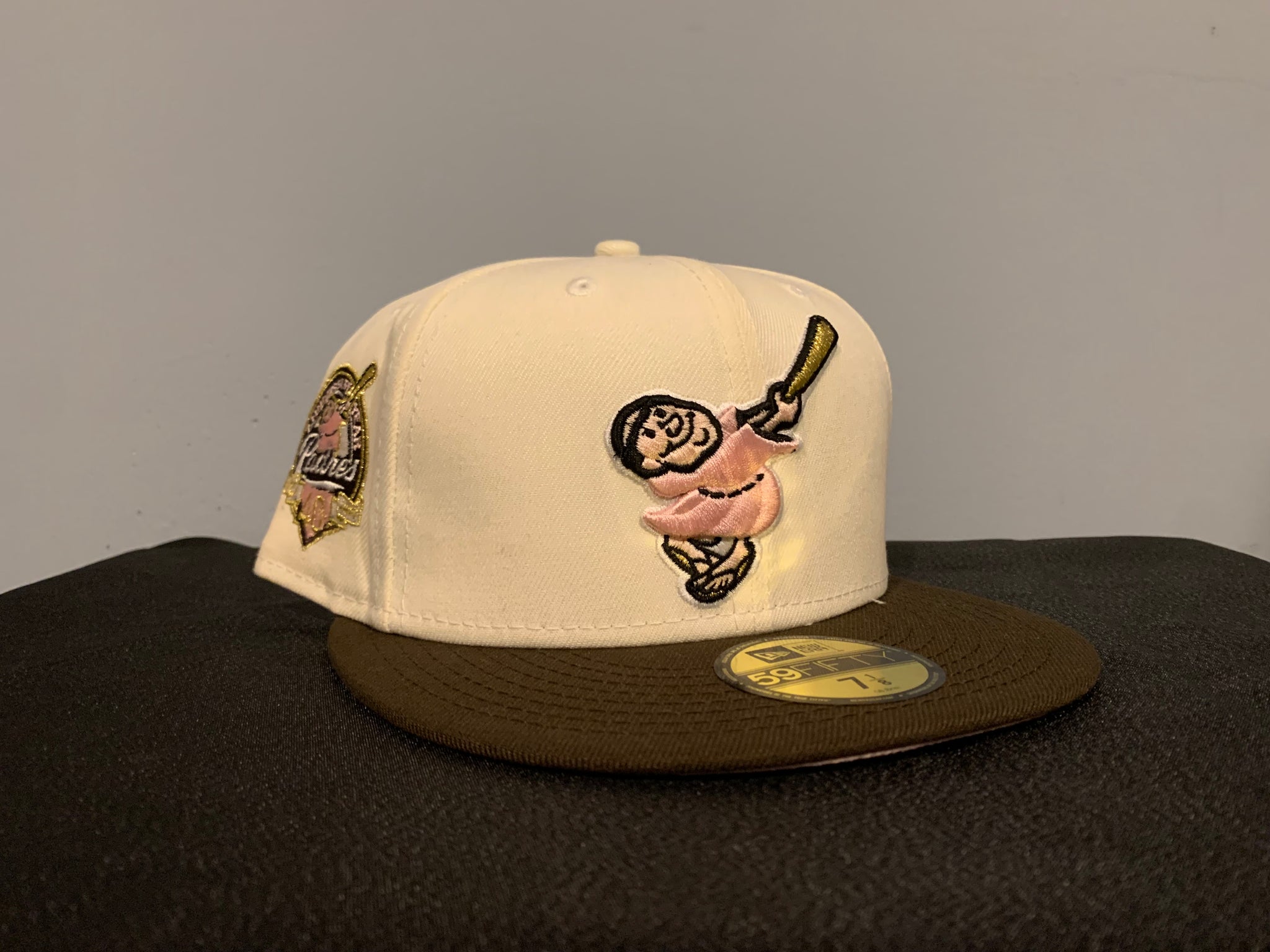 padres pink brim