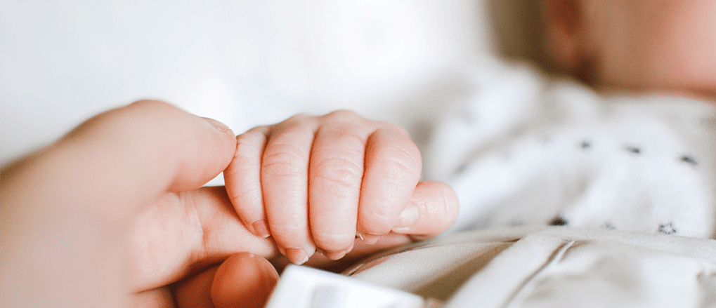 how to soothe a colic baby