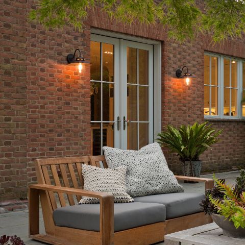 atwell-outdoor-wall-light-by-hinkley