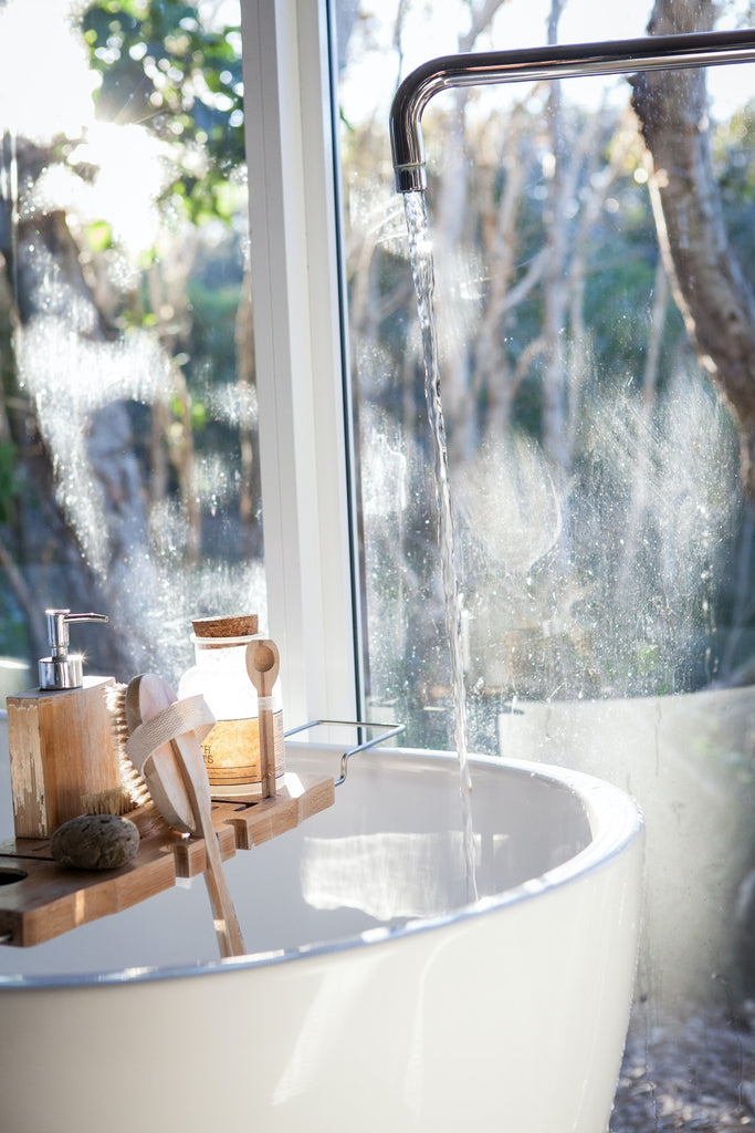 salle de bain et affaires de toilettes