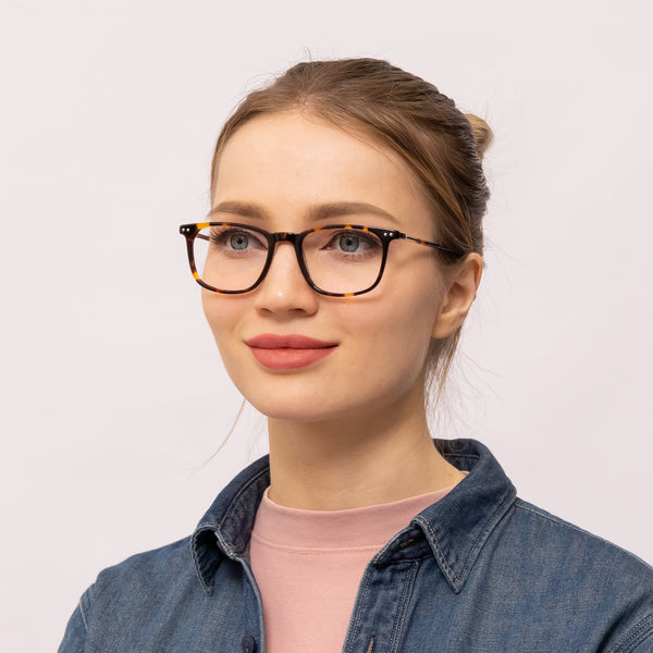 queen square tortoise eyeglasses frames for women angled view