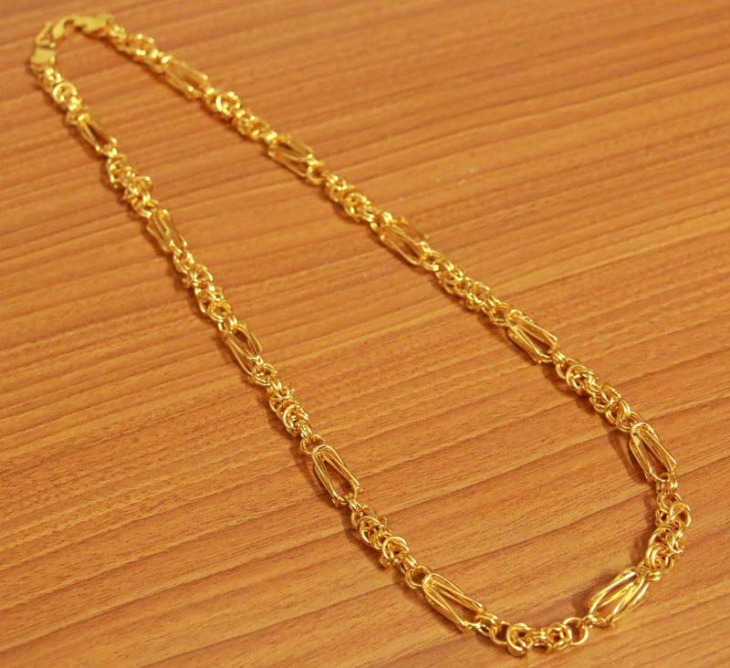 gold chain pattern