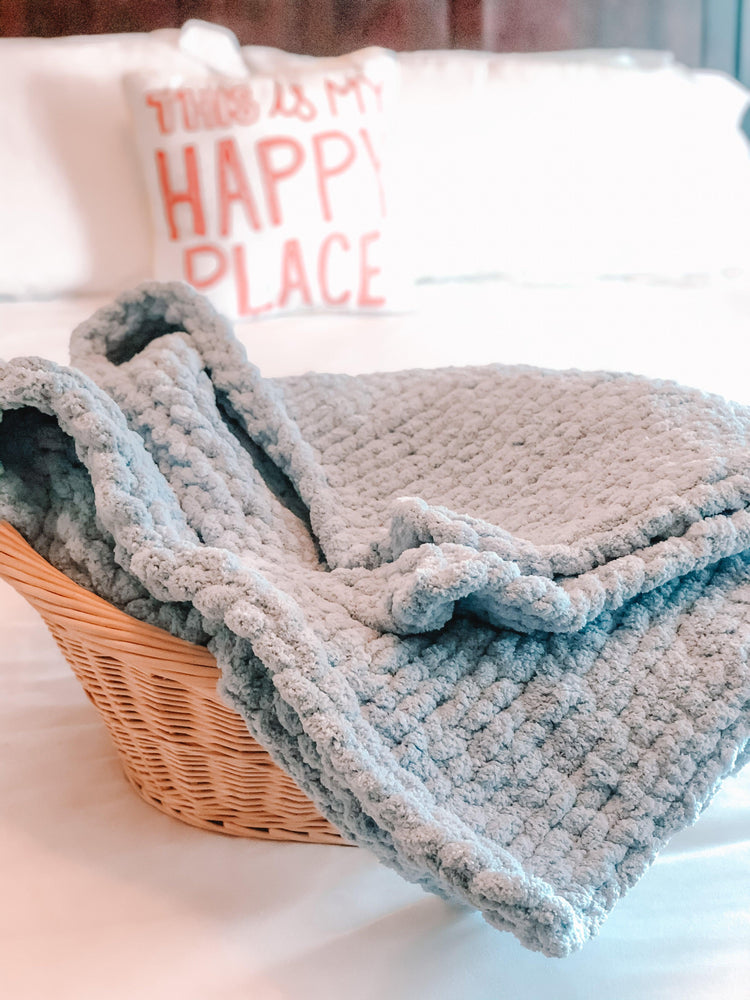 Lullaby Lil' Cozy Throw – Best Cozy Throws