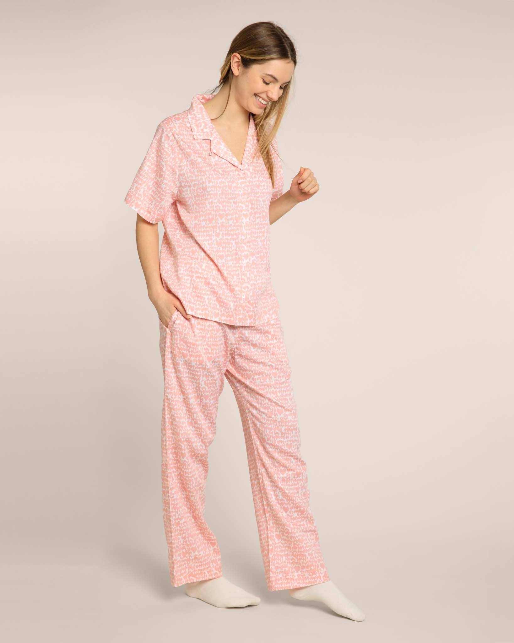 Yawn Relaxing Nightwear