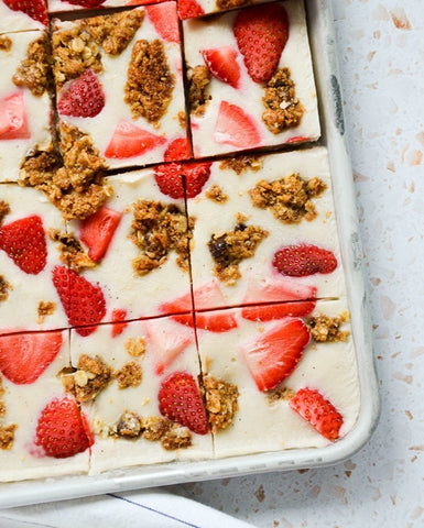 Gluten-Free Strawberry Greek Yogurt Bar