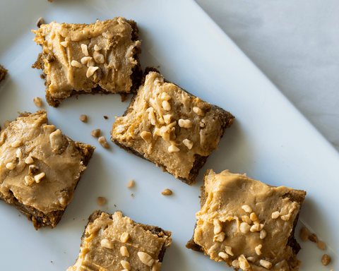 carrot cake protein bars