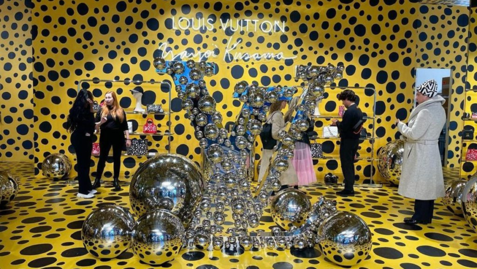 Louis Vuitton Black, White 2023 x Yayoi Kusama BeltM