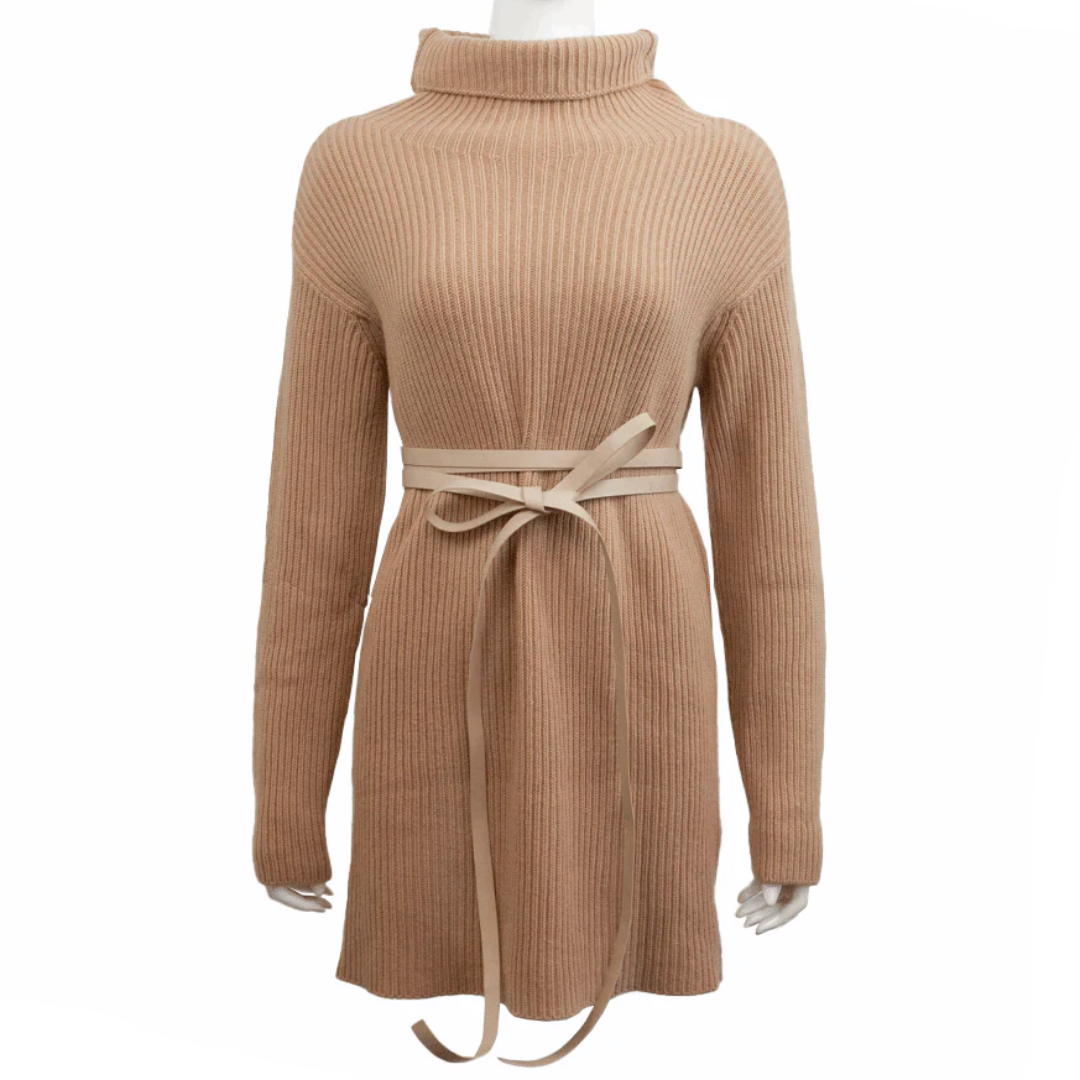 10 Cozy Sweaters to Wear to Thanksgiving Dinner
