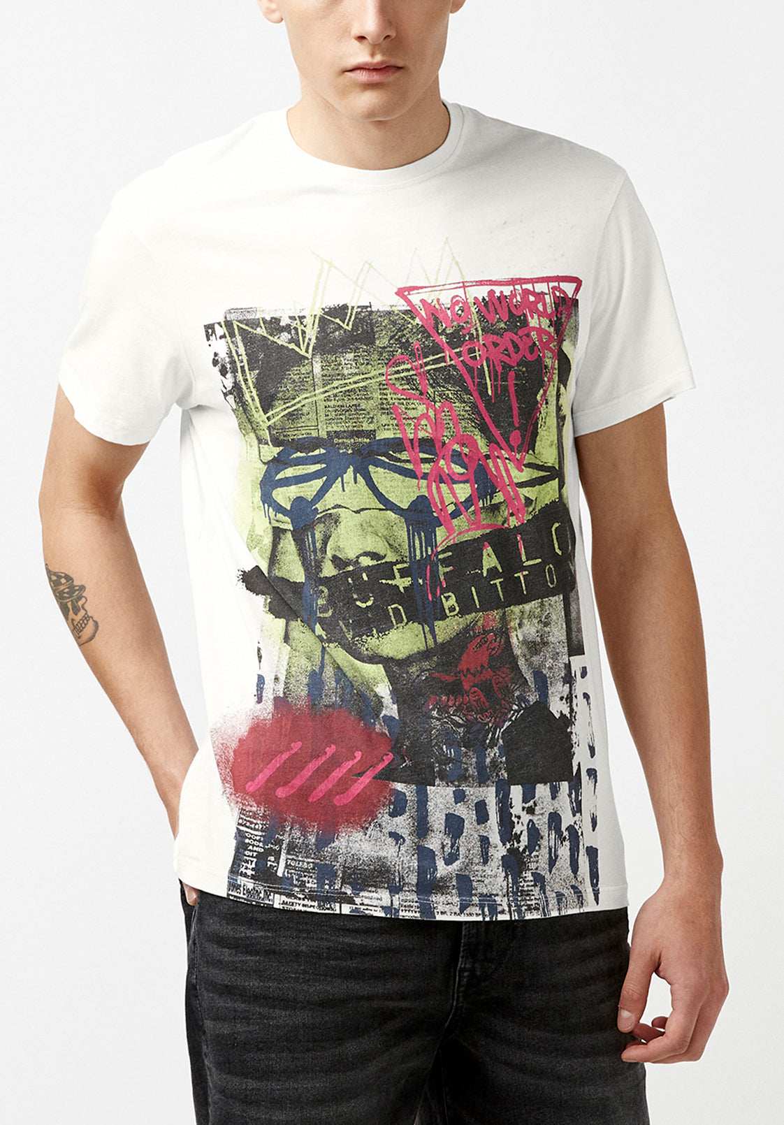 Tofy Collage Spray Paint Graphic T-Shirt - BM23947