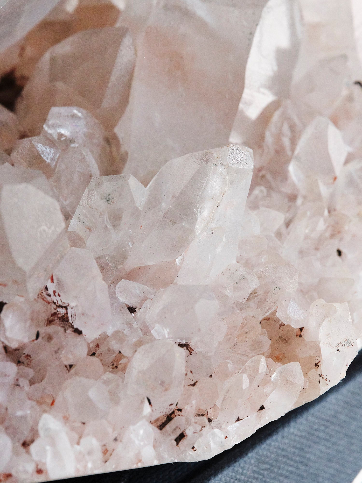 Blush Pink Himalayan Cluster 1kg