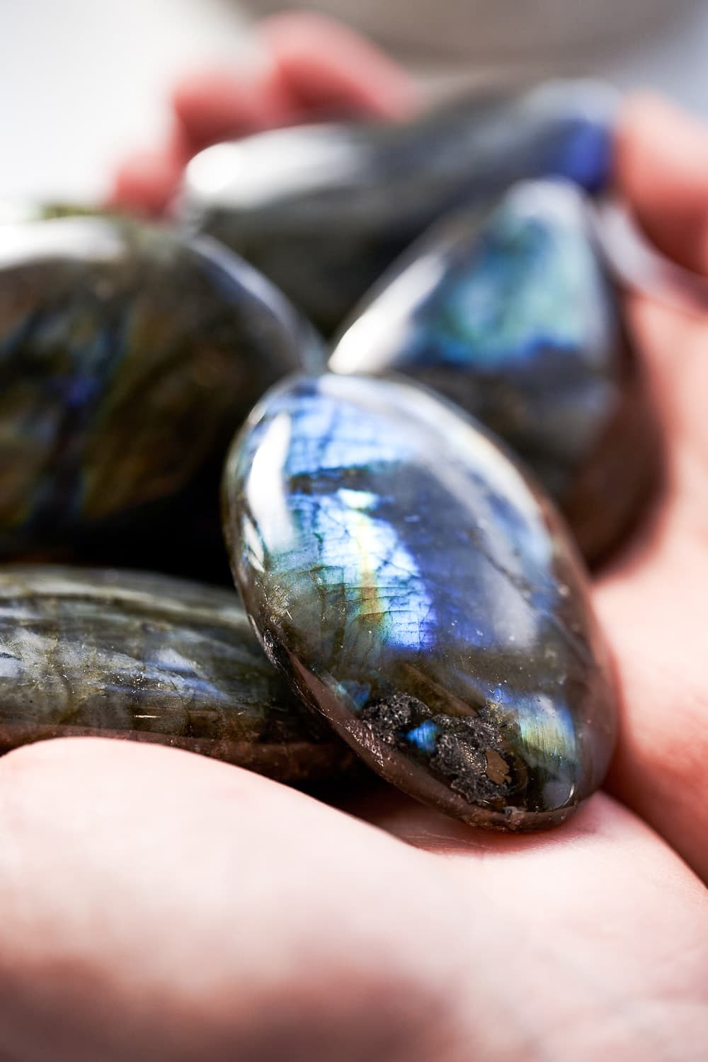 Labradorite Palmstones