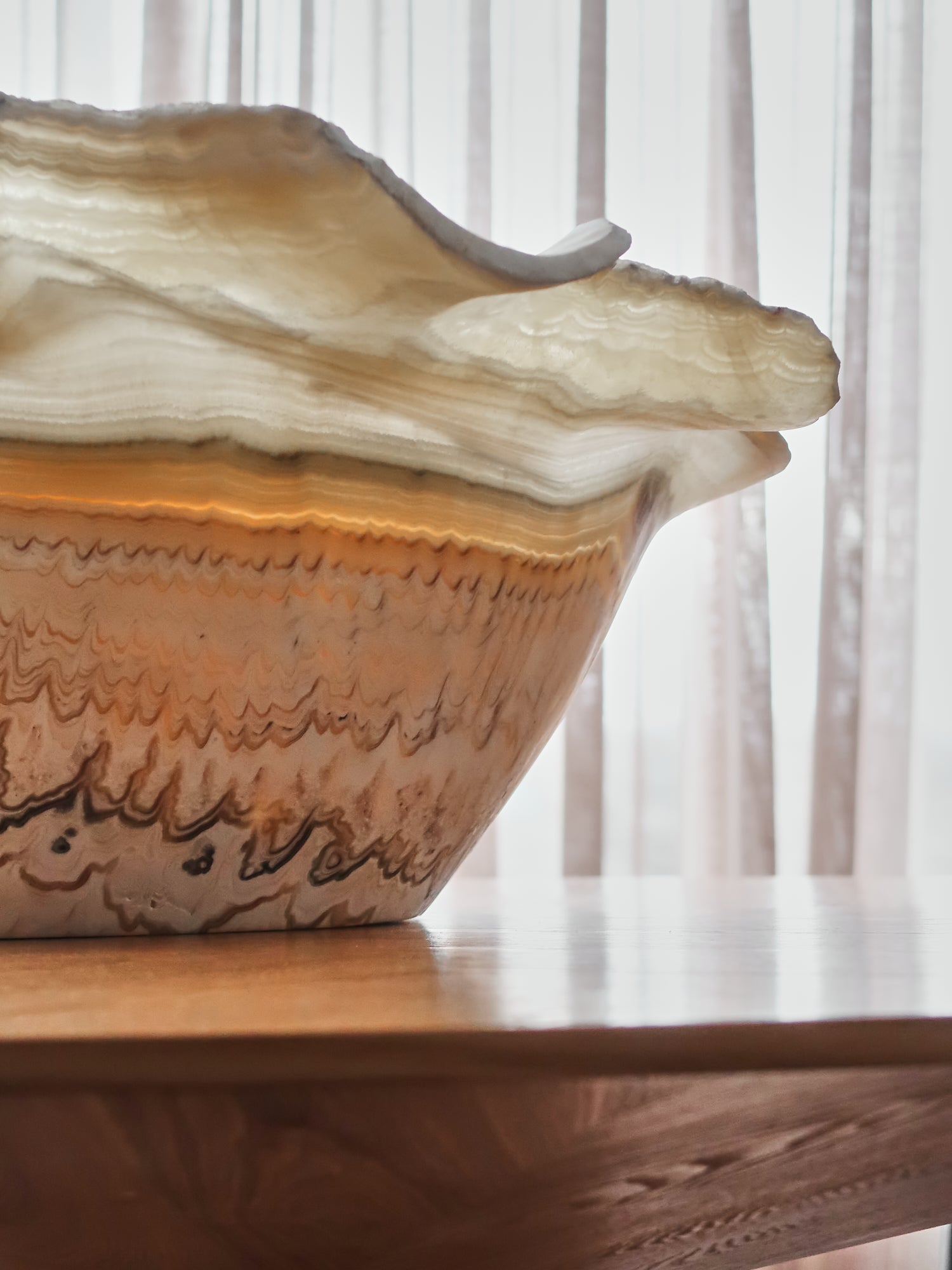 Tritonsâ Trumpet Calcite Bowl 20.1kg