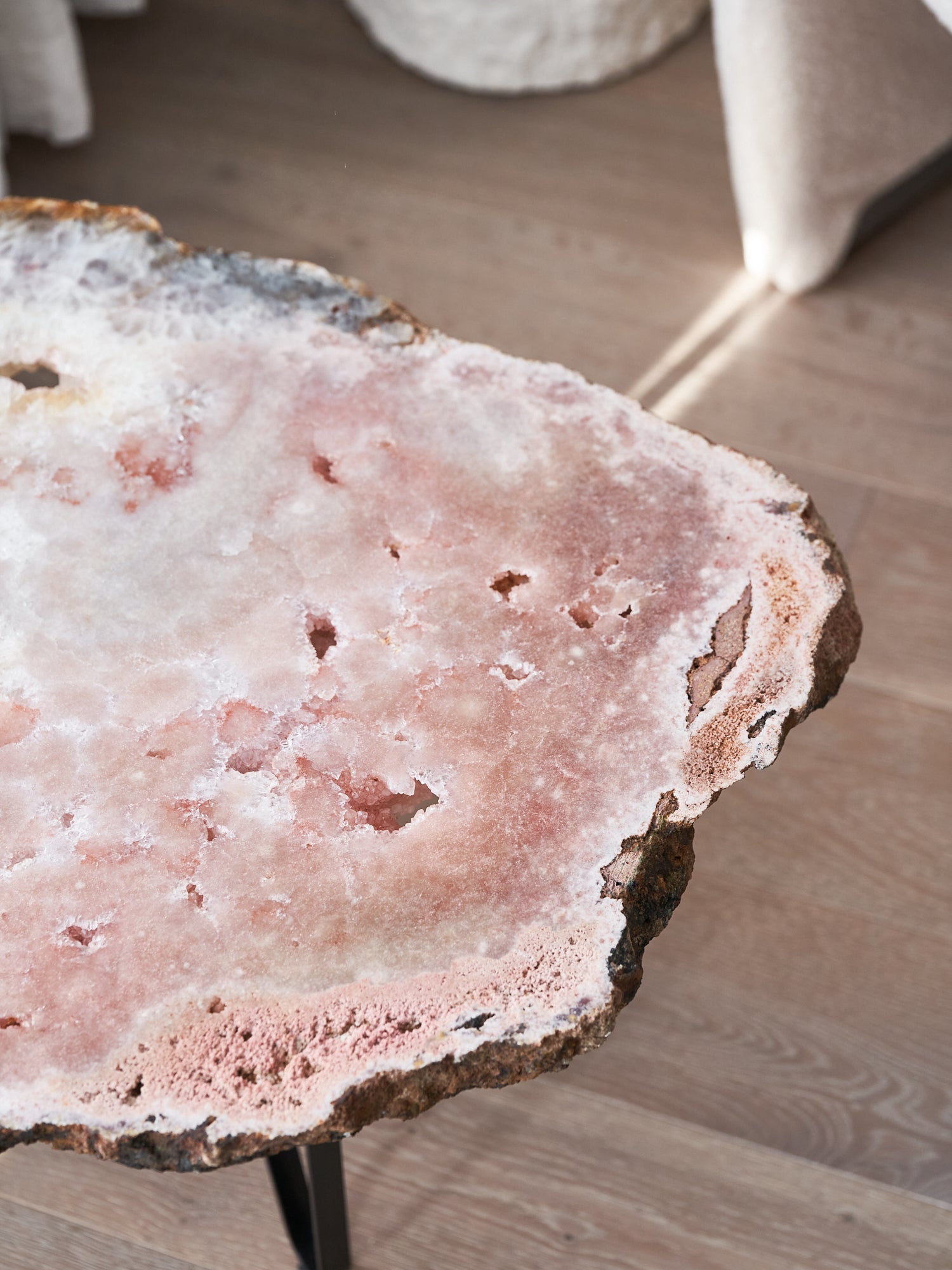 Pink Amethyst Table 29.6kg