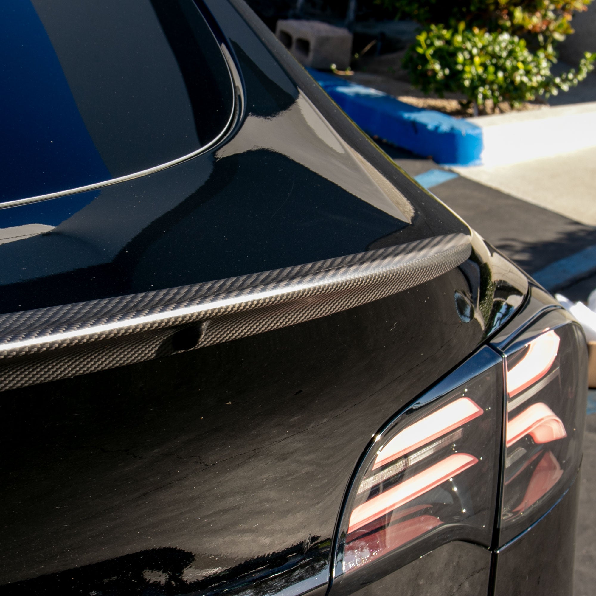 2017-2023 Tesla Model 3 Real Carbon Fiber Rear Trunk Spoiler