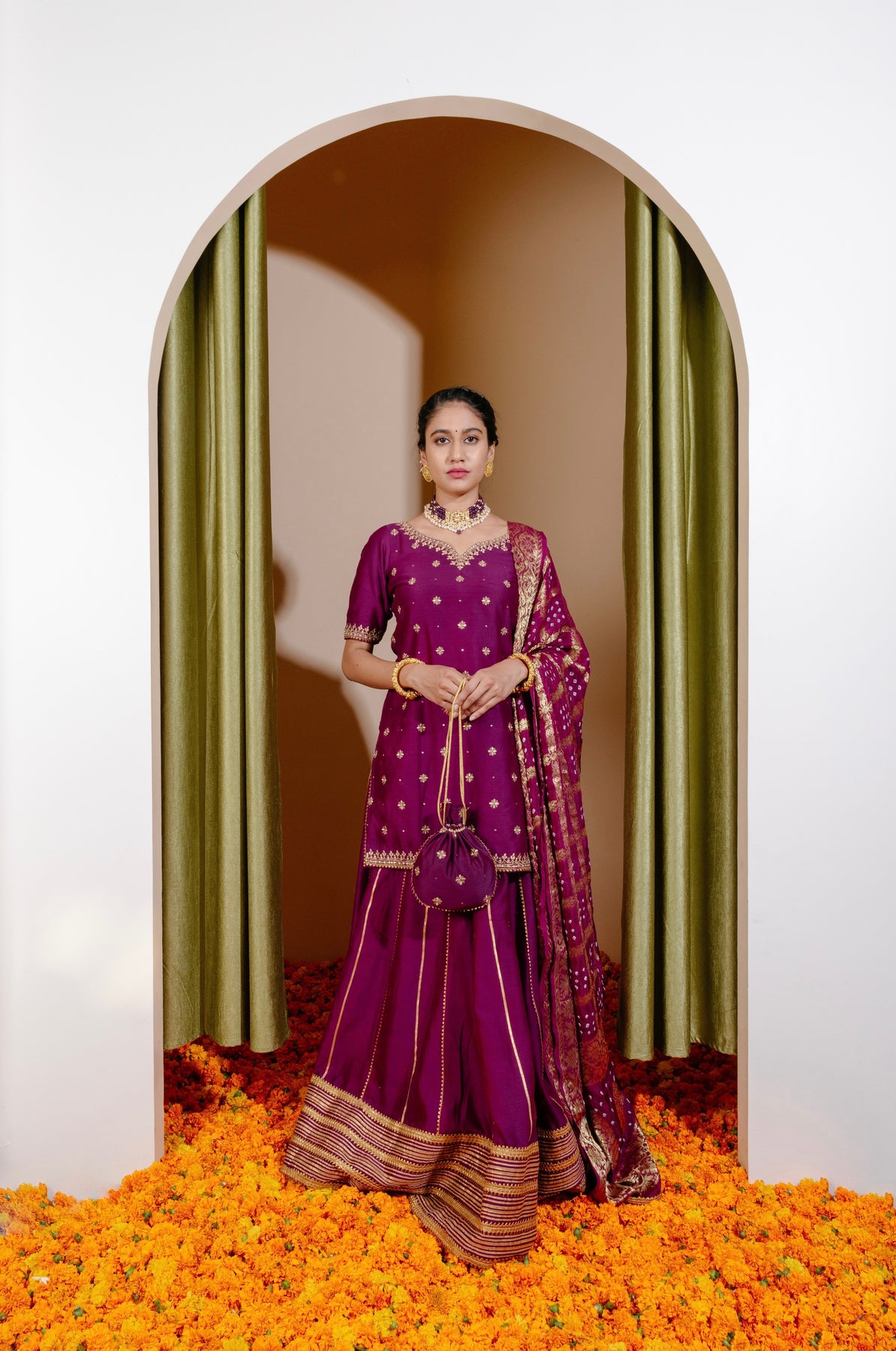 Wedding Wear Printed Patola & Bandhani Lehenga Choli at Rs 2349 in Surat