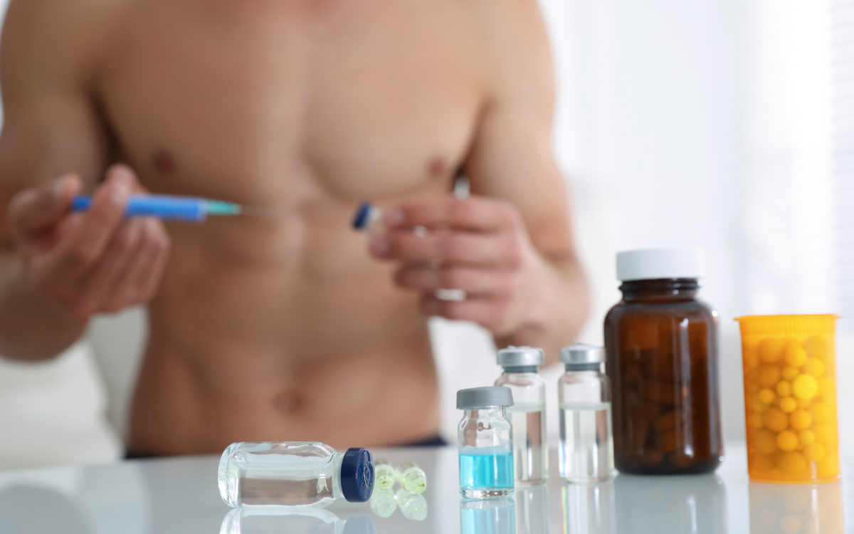 Bodybuilder injecting 1-Andosterone