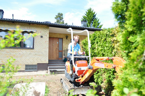 Entrégång Utgrävning av gammal stenkross