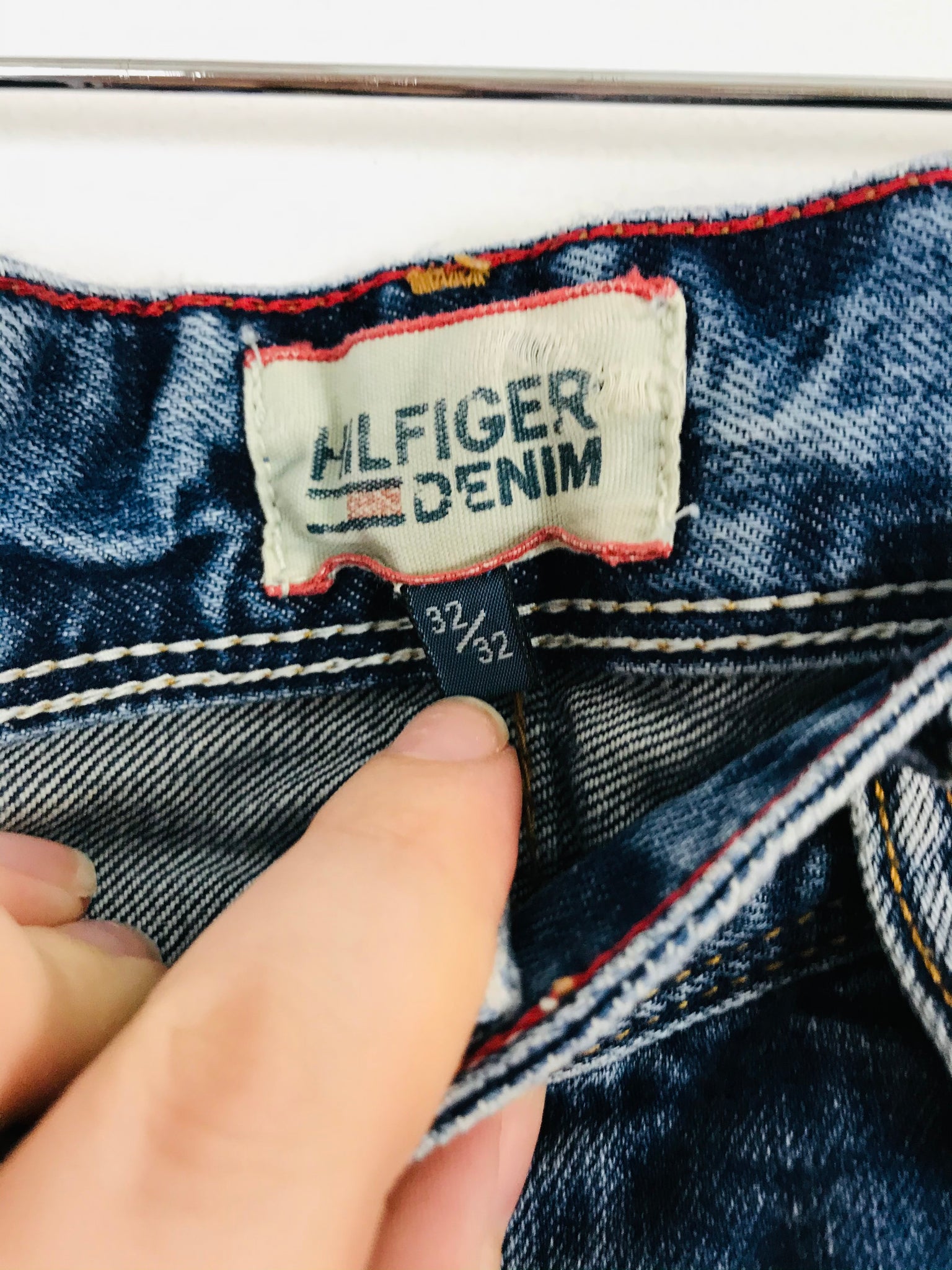 werkplaats herhaling krullen Tommy Hilfiger Denim Men's Straight Fit 85 Jeans | 32 M | Blue – ReThread