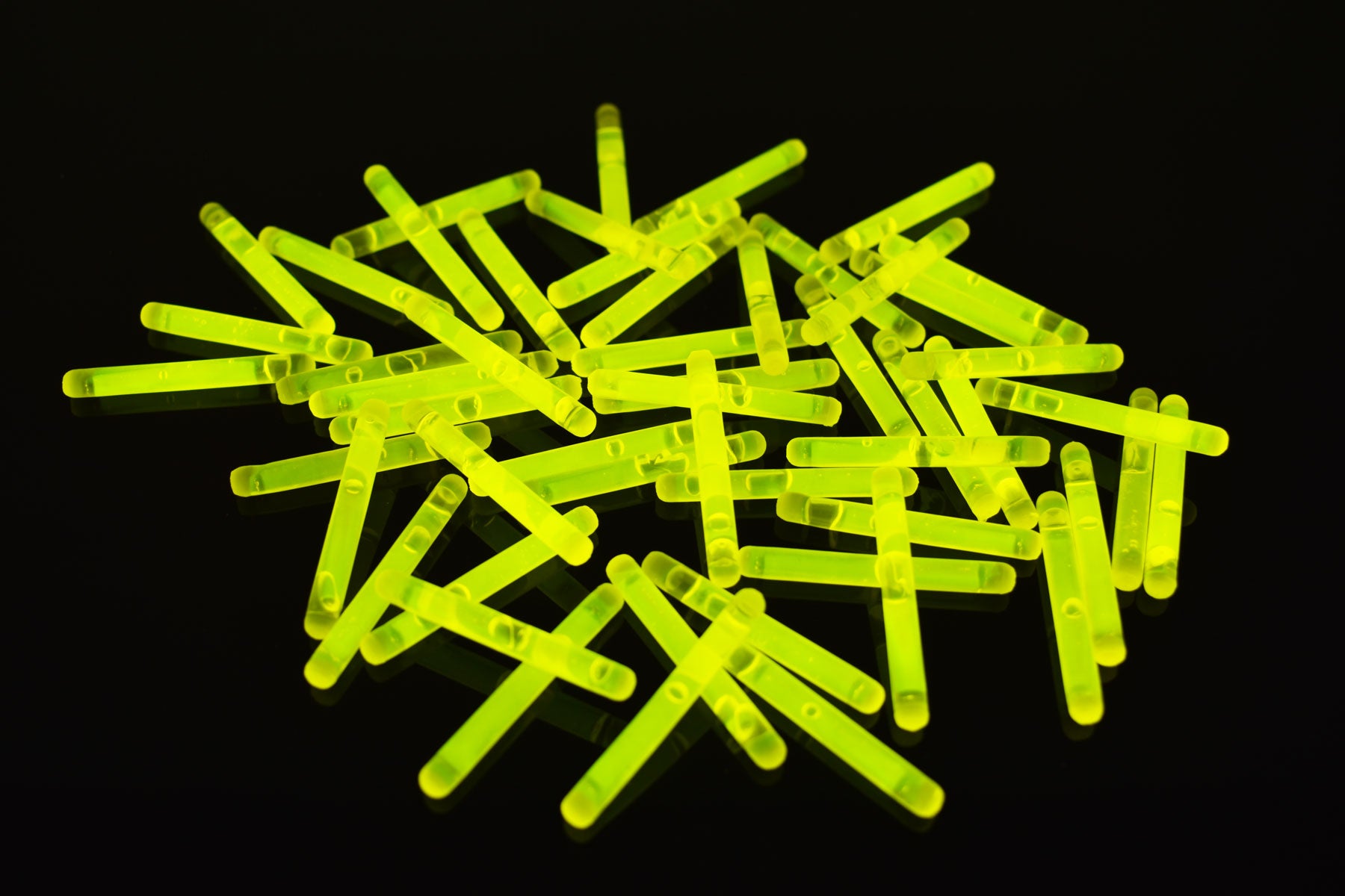 1.5 Inch Mini Glow Sticks - Assorted Color 50 Pack