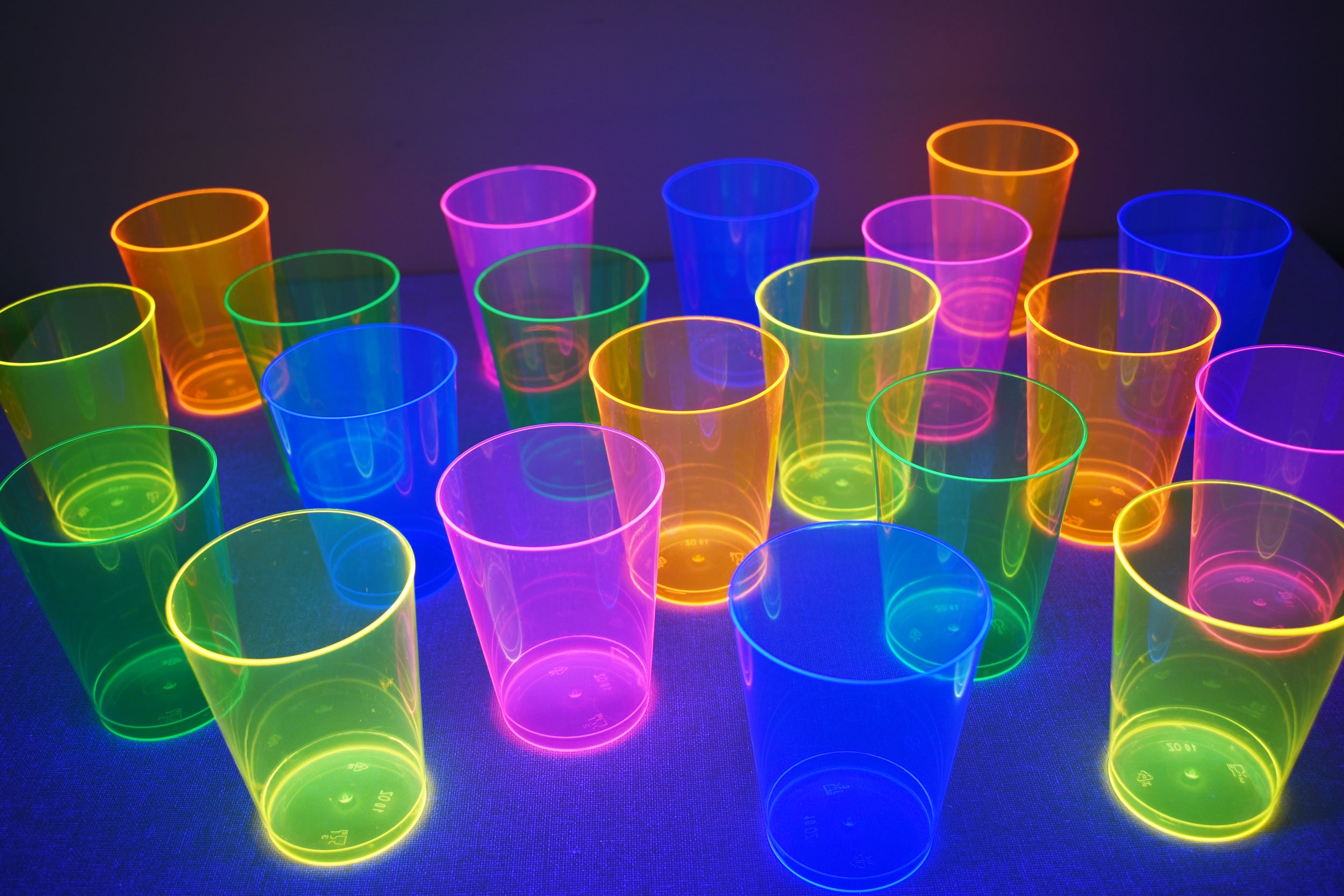 Exquisite Blacklight Party Glow Cups - 120 Pack 16 Oz - Assorted Colors -  Disposable Cups For Party - Blacklight Reactive Glow I