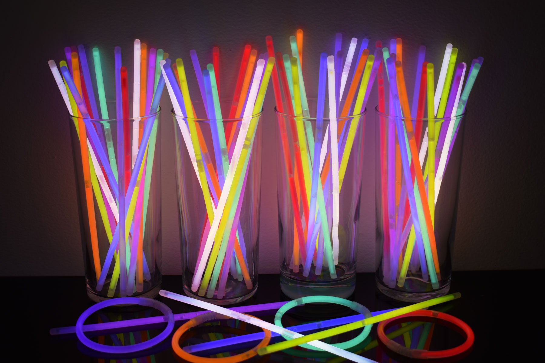 8 Inch. Glow Sticks Bracelets Neon Colors - 1000 Count