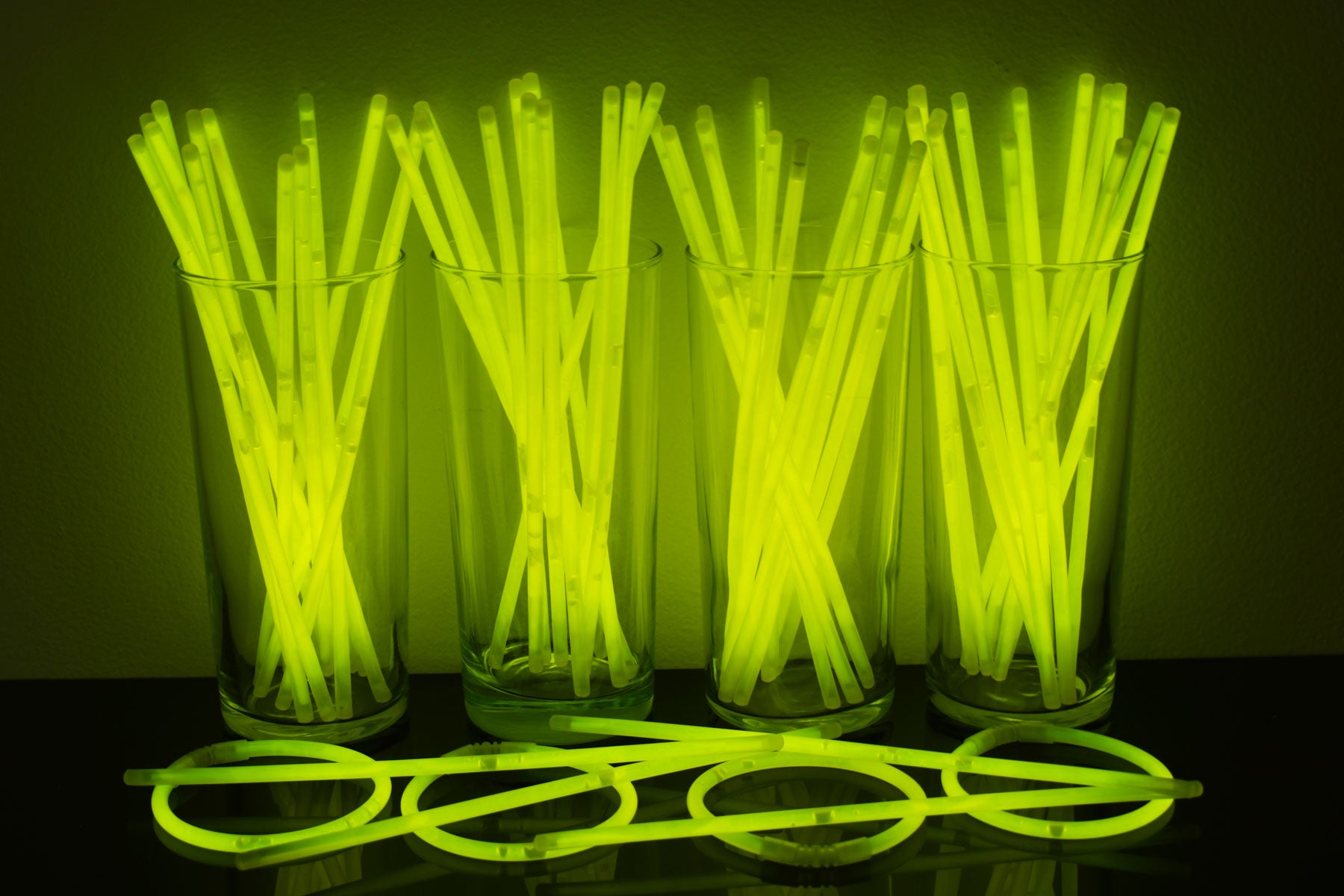 Glow Stir Sticks: Yellow (100-Pack)