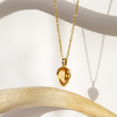 Artemis Citrine Necklace by ALL THAT GLITTERS at DISENYO DEL SUR