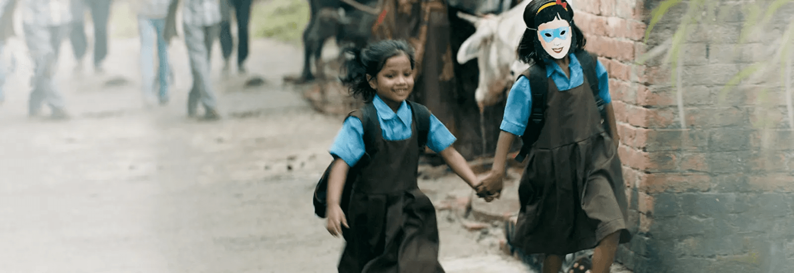 Social responsibilty - Kids going to school - The Himalaya Drug Company
