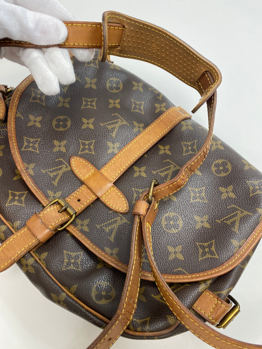 LOUIS VUITTON Monogram Saumur 35 11746