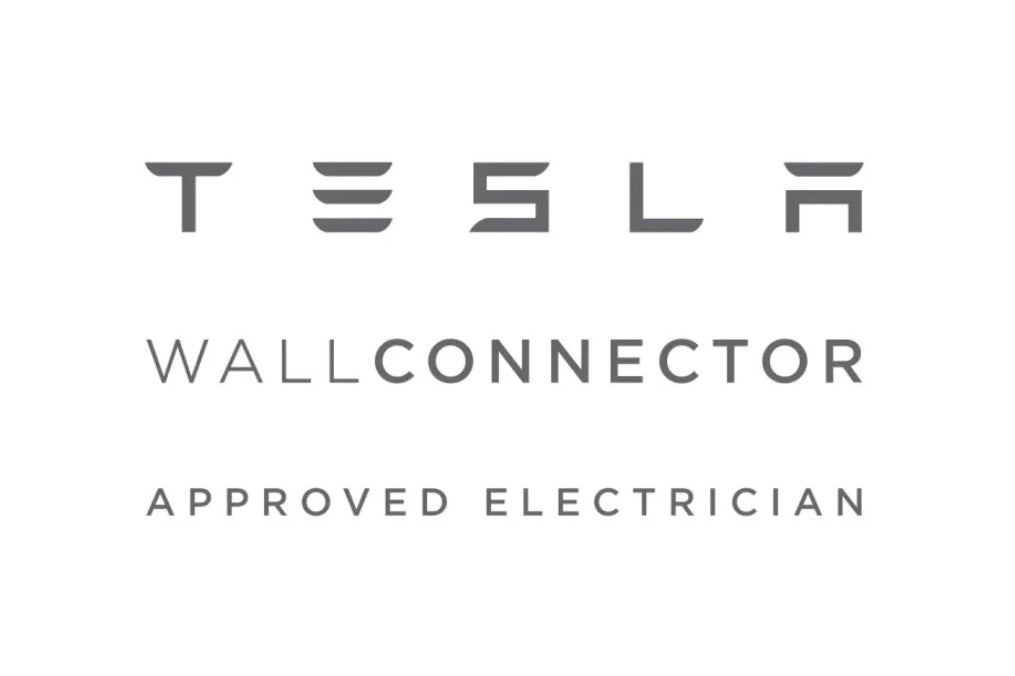 Tesla-installatör-chargehome.jpg__PID:303844cc-23bc-4b20-a907-c873efb3f00d
