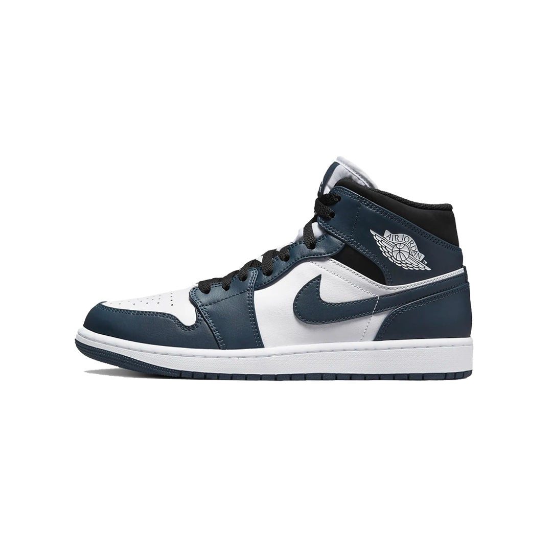 Air Jordan 1 High University Blue | The New Room