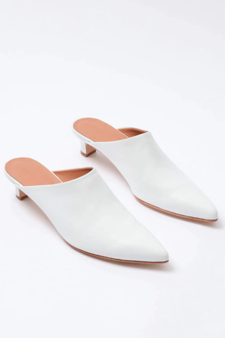 Cassis Mule, White