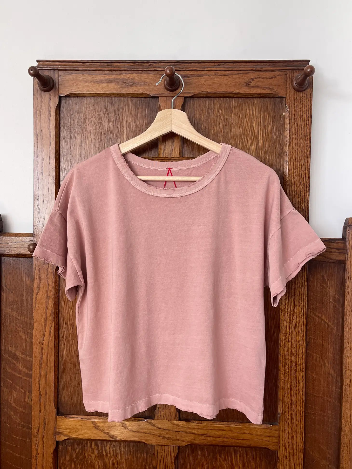 Fille Tee, Peachy Keen