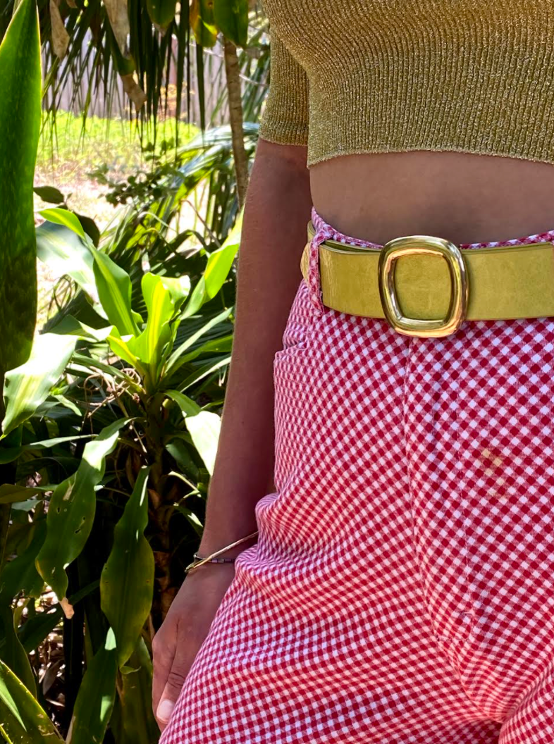 Chartreuse Belt, Veti Buckle