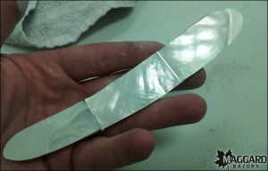 mother-of-pearl-straight-razor-22