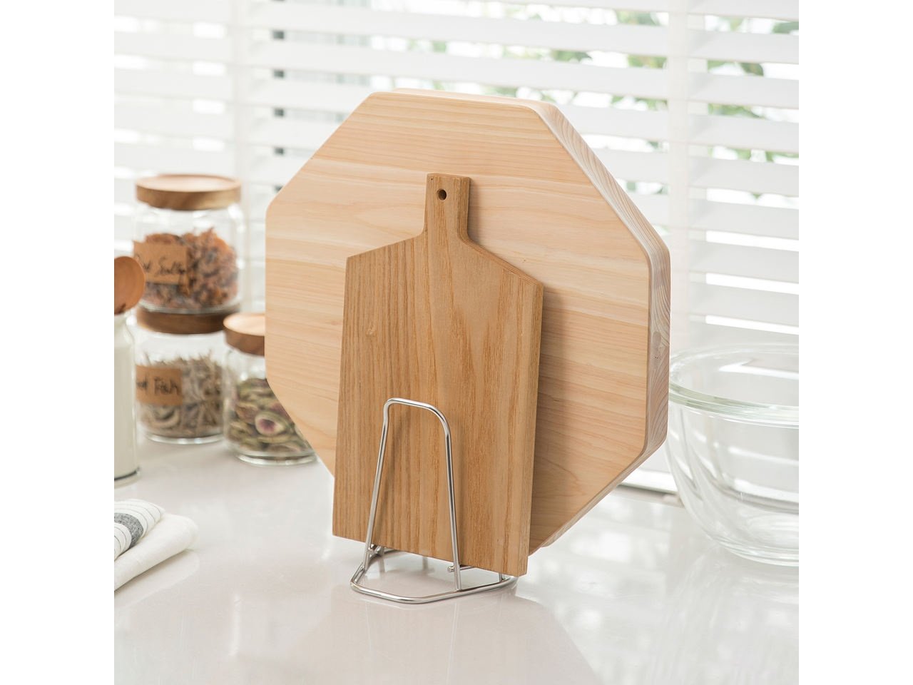 1pc Iron Cutting Board Storage Rack, Japanese Style