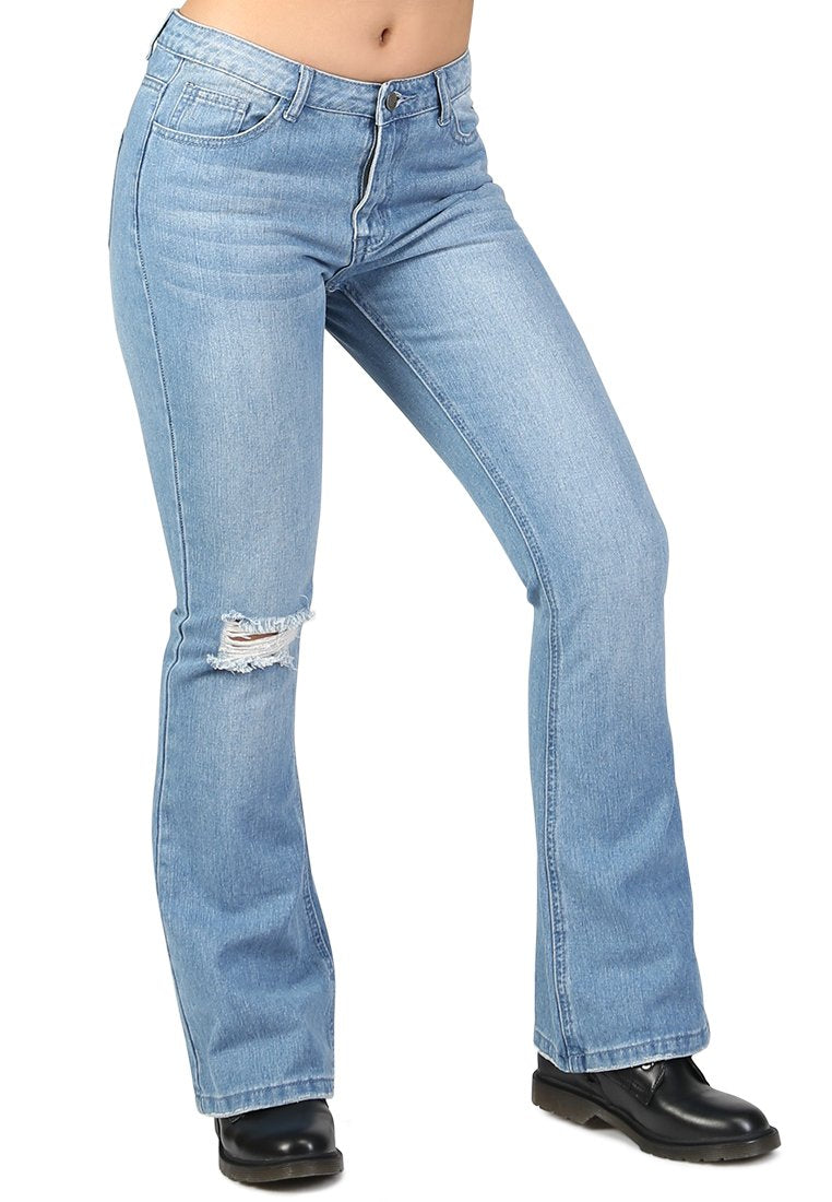 FLARED DISTRESSED JEANS