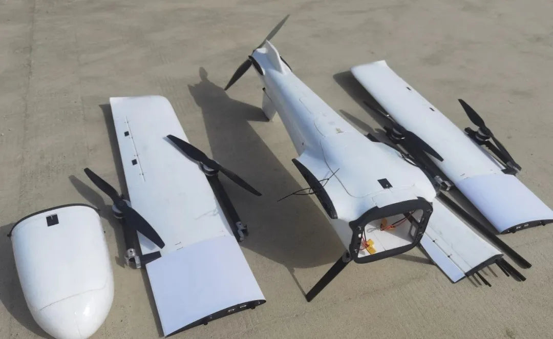 The modular quick-disassembly system enables convenient transport in four major components(see: exploded view diagram).