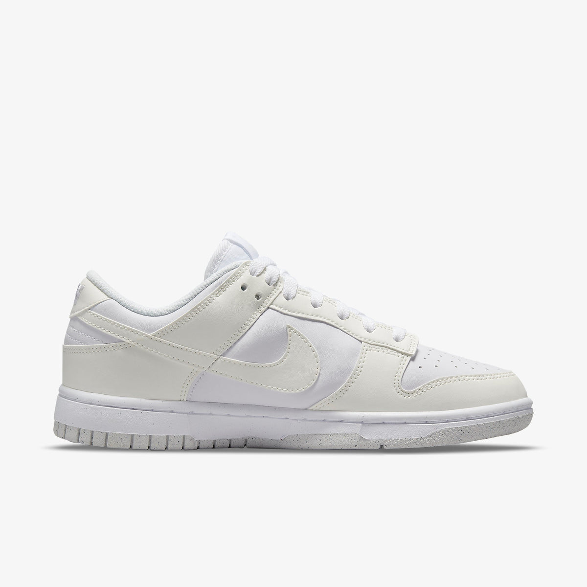 Nike Dunk Low Womens Next Nature 