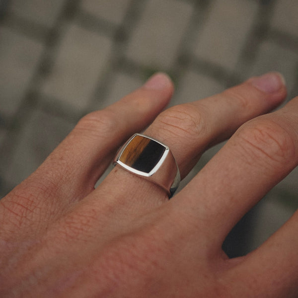 Minimalistic 925 silver signet ring for men