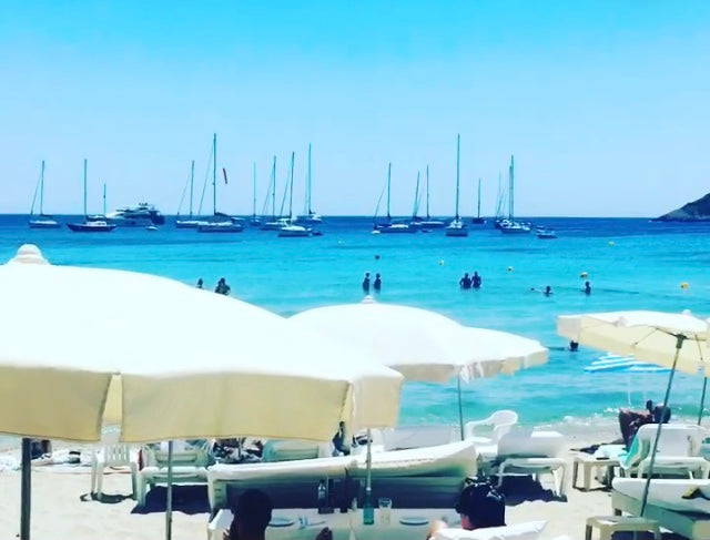 Malibu Beach Ibiza Beachclub Strandclub Play des Salinas Ibiza