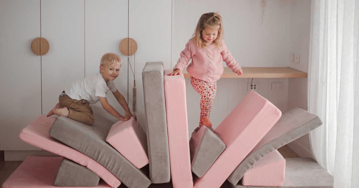 These kids play sofas are perfect for creativity, and the best part is they're made of lightweight maneuverable pieces perfect for keeping little ones safe