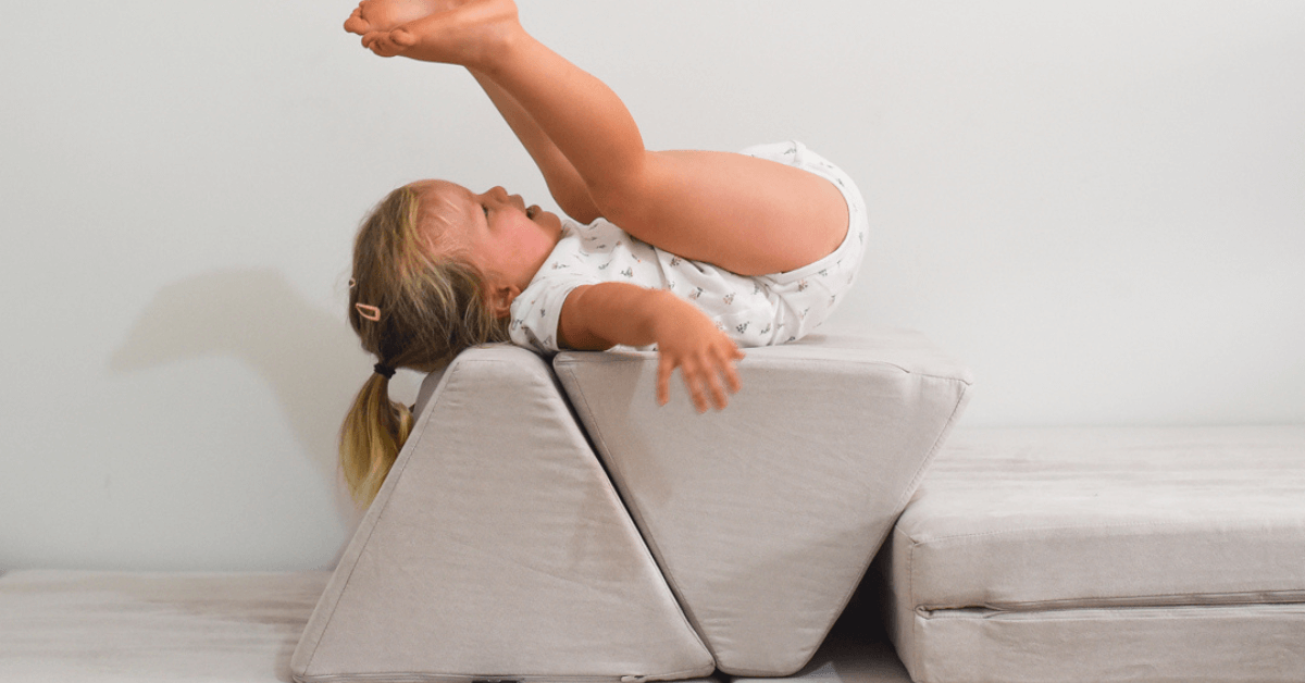With a kids foam play couch, kids enjoy all the benefits of proper posture, like increased flexibilit